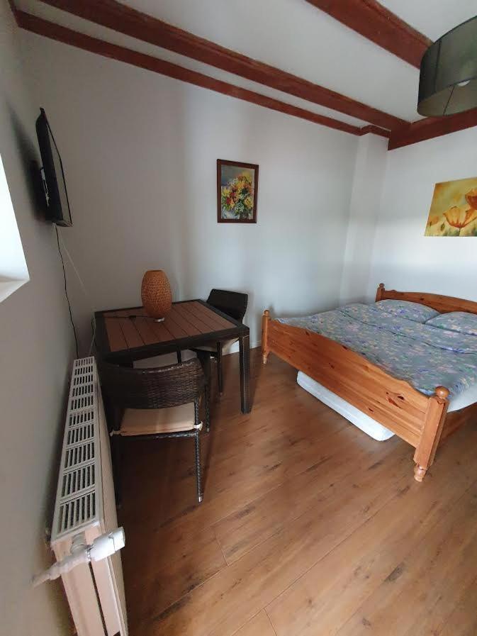 Hostel Gosciniec Zoska Ostrzyce Exteriér fotografie