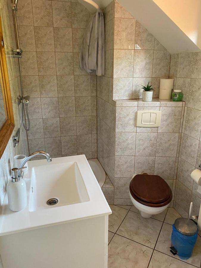 Hostel Gosciniec Zoska Ostrzyce Exteriér fotografie