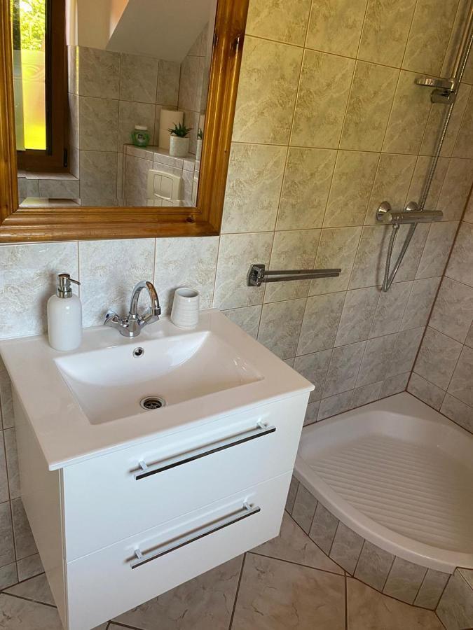 Hostel Gosciniec Zoska Ostrzyce Exteriér fotografie